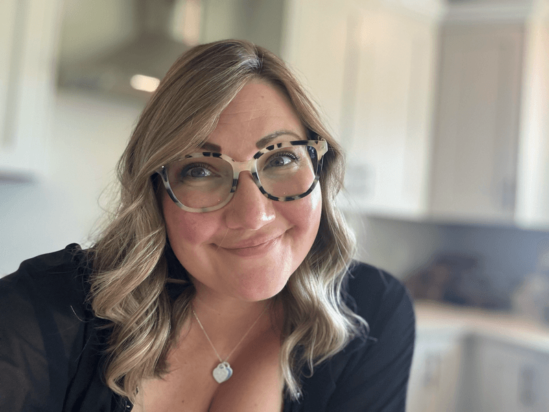 Cindy W., 63y